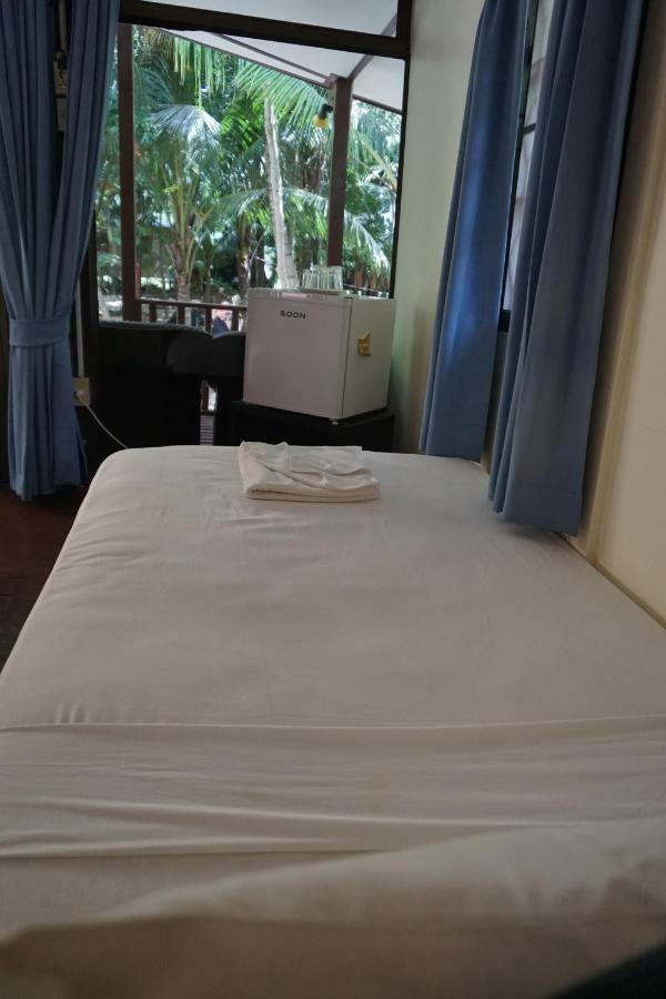 Moonhut Bungalows Mae Nam Luaran gambar